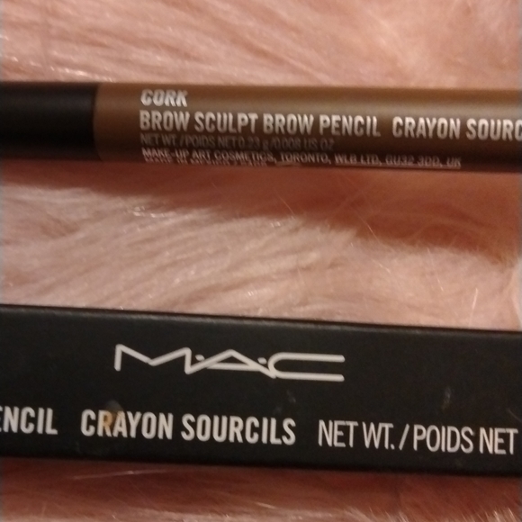 NEW MAC BROW SCULPT BROW PENCIL IN CORK - Picture 2 of 5